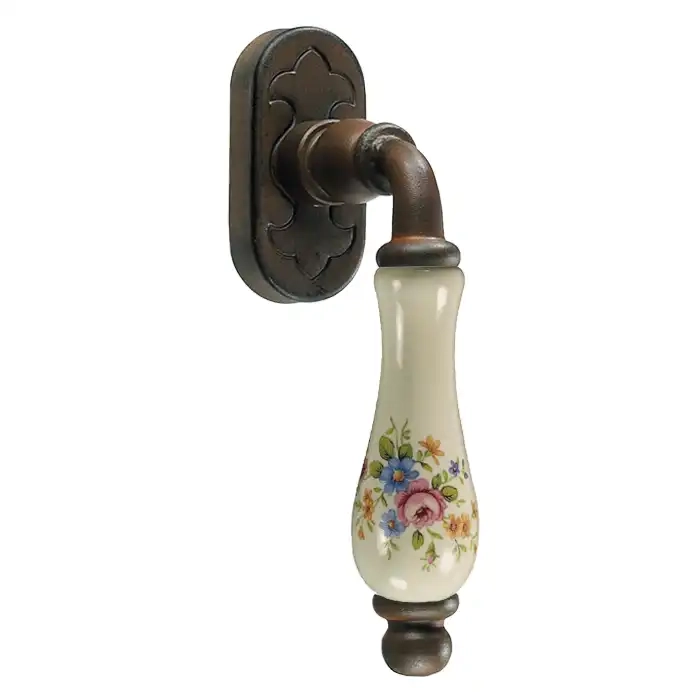 D22-700x700.webp